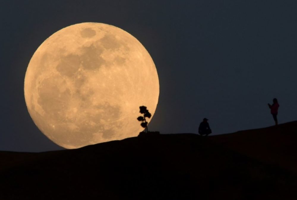 Lune : un impact (énorme) expliquerait la différence entre les deux faces