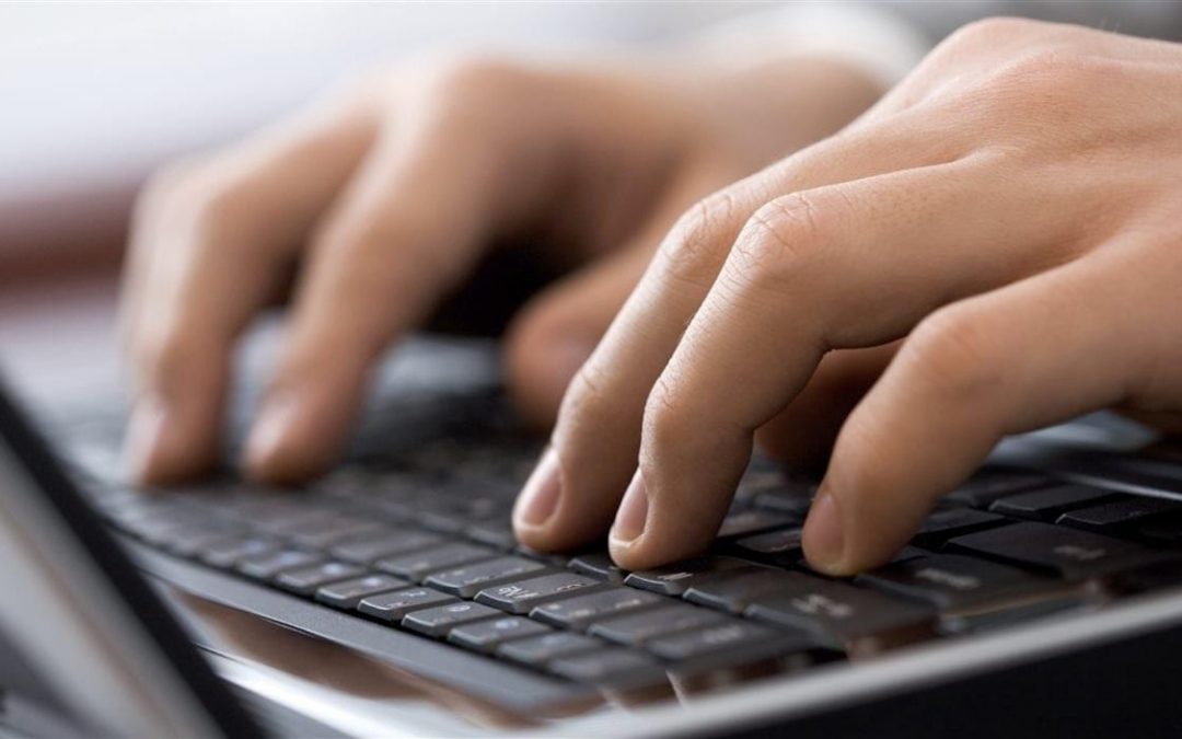 Vous pouvez mettre votre ordinateur au service de la recherche sur la COVID-19