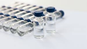 Vaccin russe contre la Covid: annonce douteuse ou décision stupide?