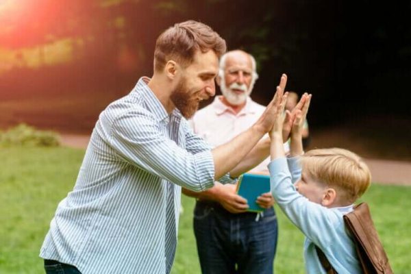Qu&rsquo;est-ce que le renforcement positif et comment l&rsquo;utiliser ?