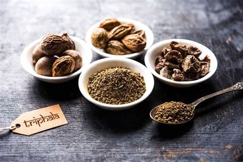 Ayurvéda : triphala, tonique digestif & intestins sains