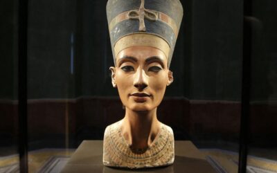 L&rsquo;ancien ministre des Antiquités égyptiennes annonce la découverte imminente de la momie de Néfertiti