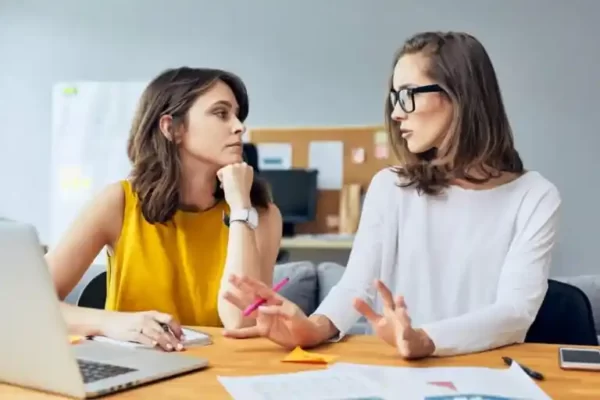 Comment travailler avec une personne dominante sans qu&rsquo;elle enfreigne vos droits