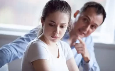 Pourquoi les personnes narcissiques nous brisent à l&rsquo;intérieur