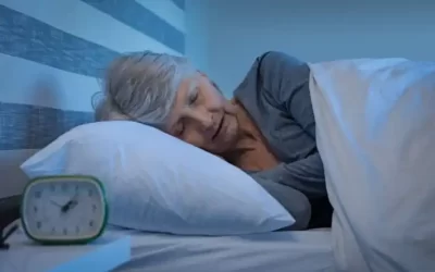 Sommeil et vieillissement : à quoi ressemble le repos chez les personnes âgées ?