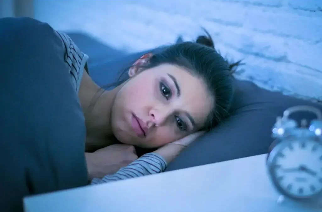 Pourquoi est-ce que je me réveille à la même heure la nuit ?